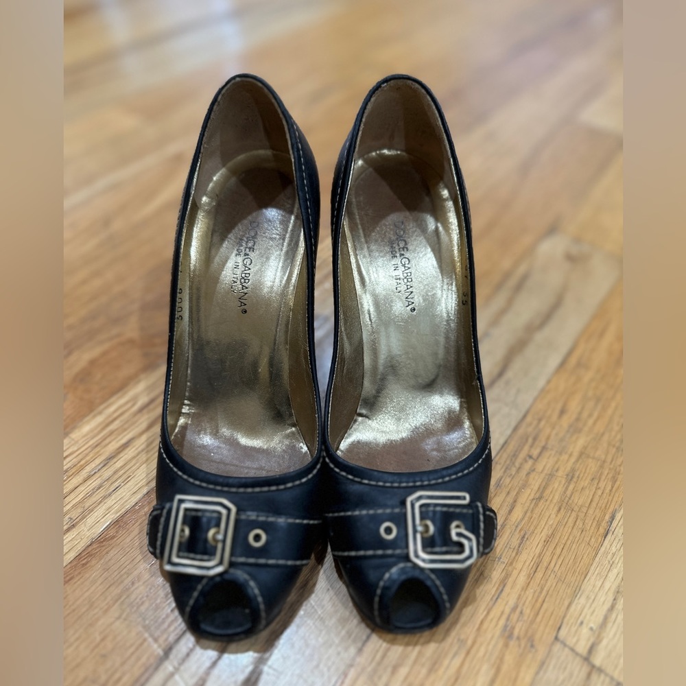 Dolce Gabana Sandal Pump size 35
